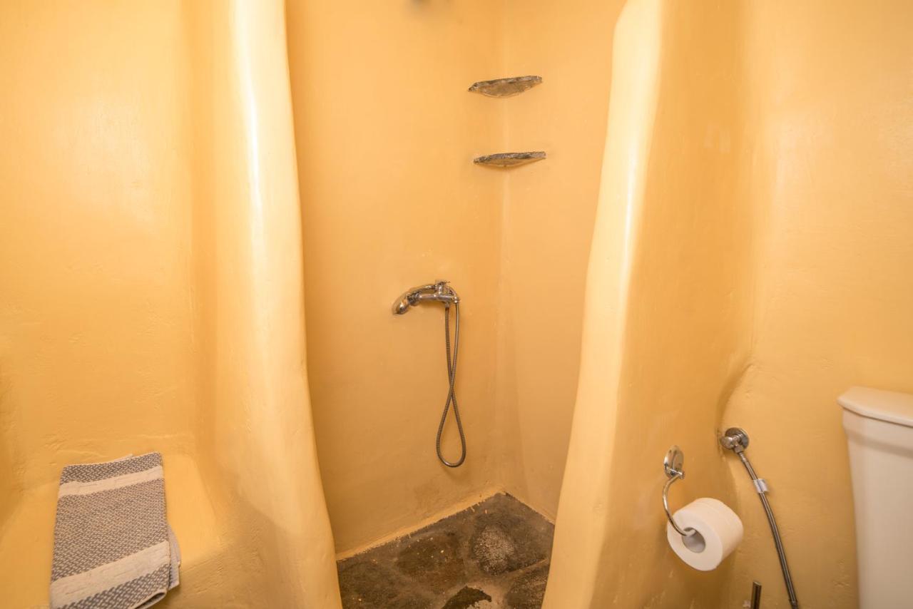 Kontseta Hotel Merichas Bagian luar foto